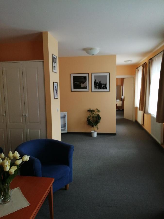 Apartmany Cesky Dvur Mariánské Lázně Eksteriør bilde